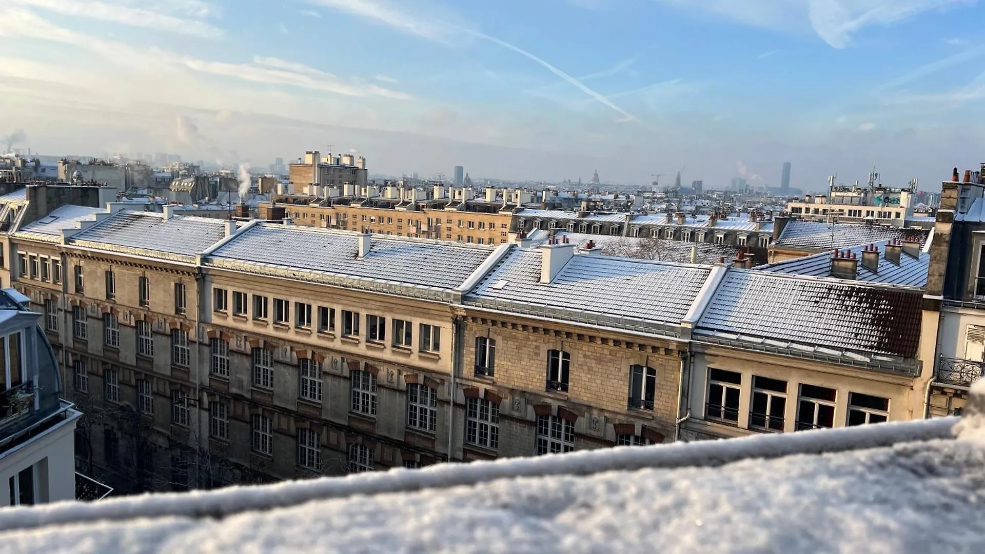 Rooms With Fabulous View On Paris Roofs