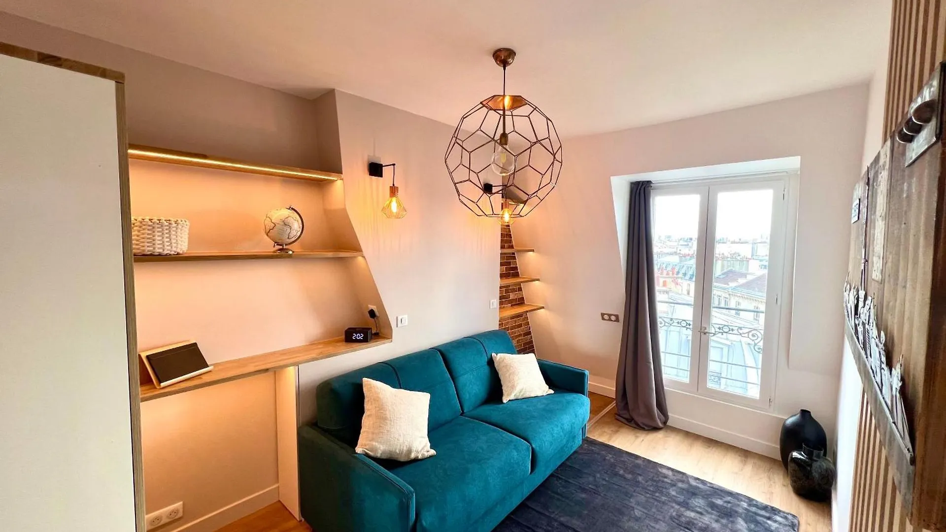 Rooms With Fabulous View On Paris Roofs Quarto em Acomodações Particulares